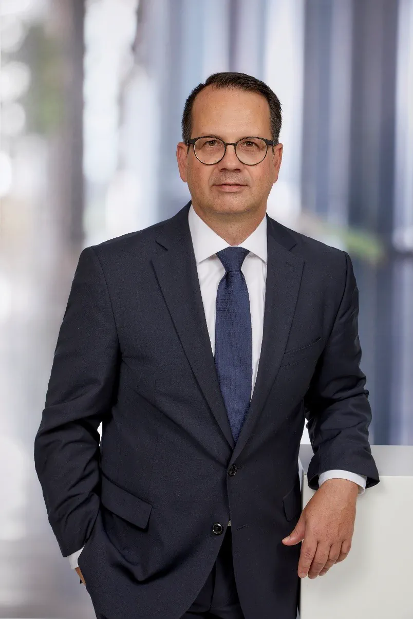 Univ.-Prof. Dr. Stefan Schumann